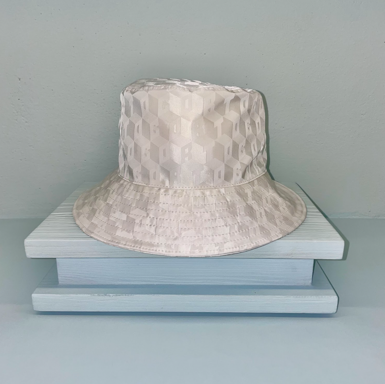 BUCKET HAT MONOGRAM BLANC