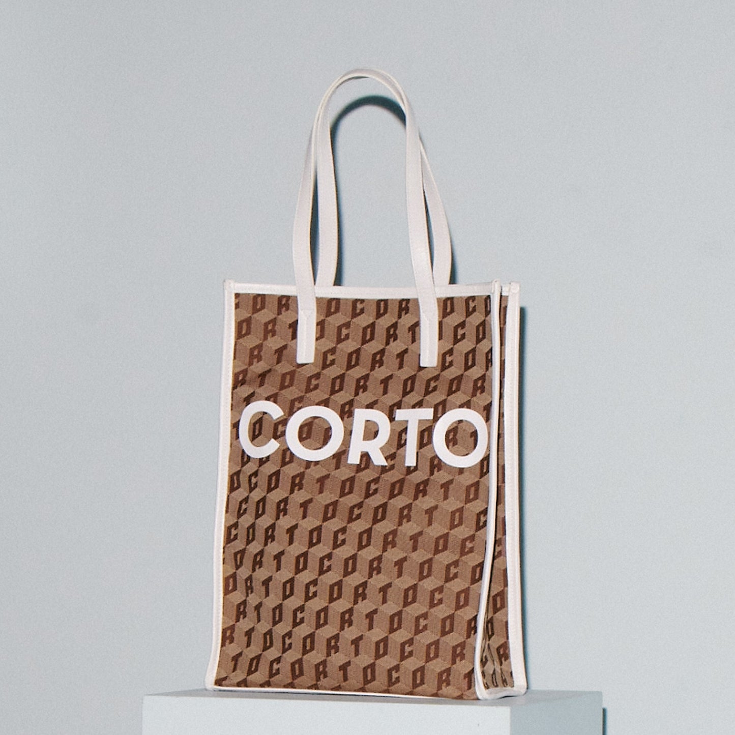 SHOPPER TOTE CORTO/LUXOR CL/GOAT BLANC