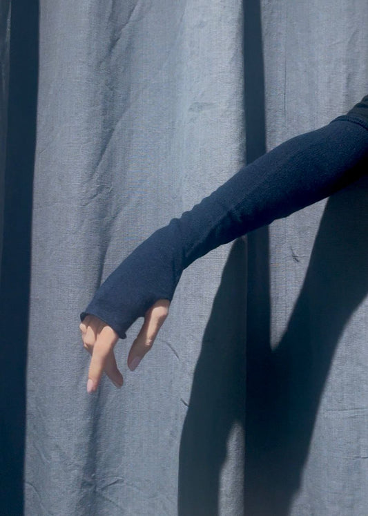 CORTO ARM SLEEVES CASHMERE BLUE